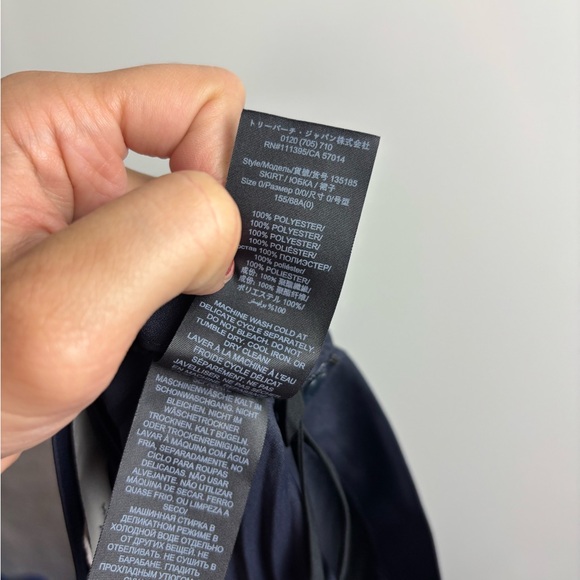 Tory Burch navy pleated skirt‎ sz 0 - Picture 7 of 7